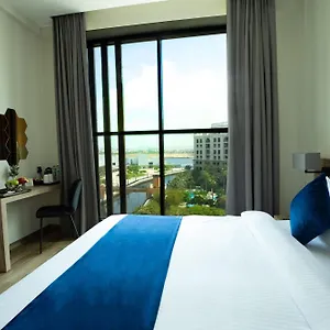 Hotel Grand Kingsgate Jaddaf Waterfront By Millennium ****